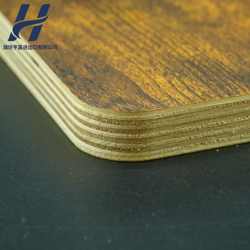 High Quality Laminated Melamine Plywood Board for Furniture
