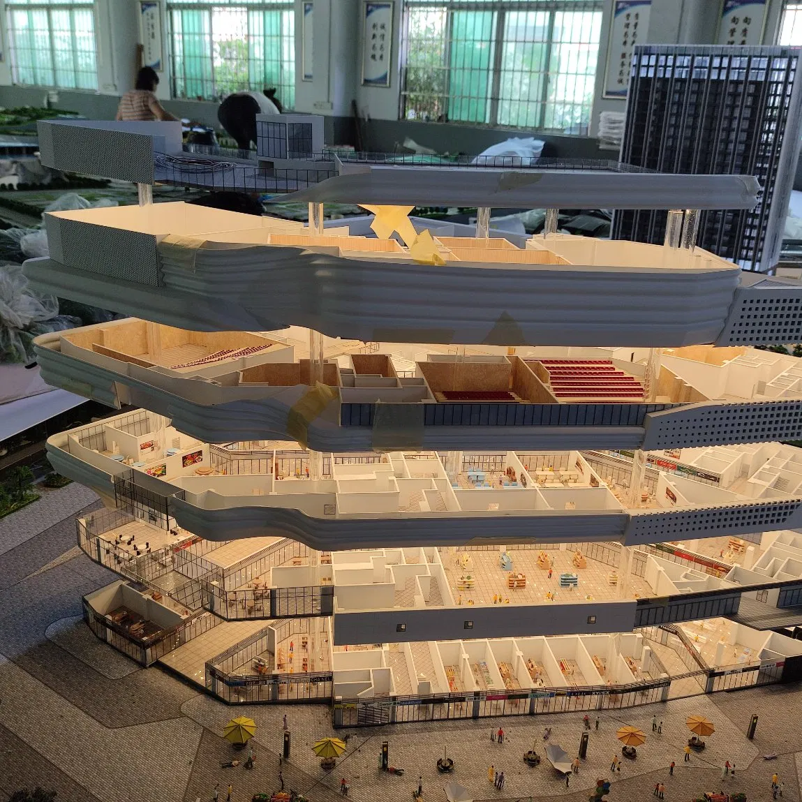 3D Customized Commercial Building Complex Spatial Relationship and Planning Layout Proportion Model
