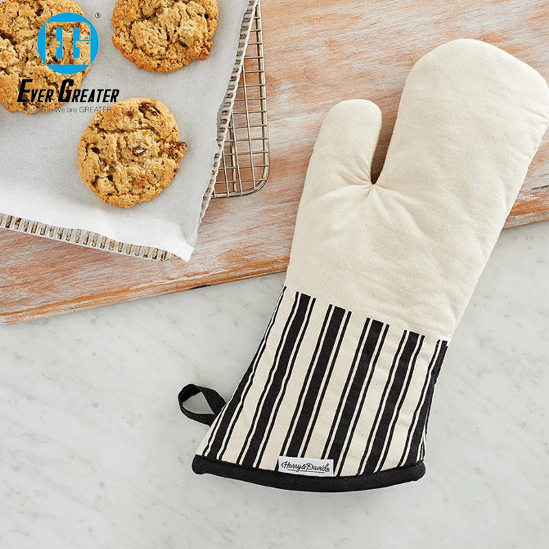 Custom Personalized Kitchen Accessories Print Oven Mitts Premium Cotton Heat Resistant Kitchen Towel & Oven Mitts Set