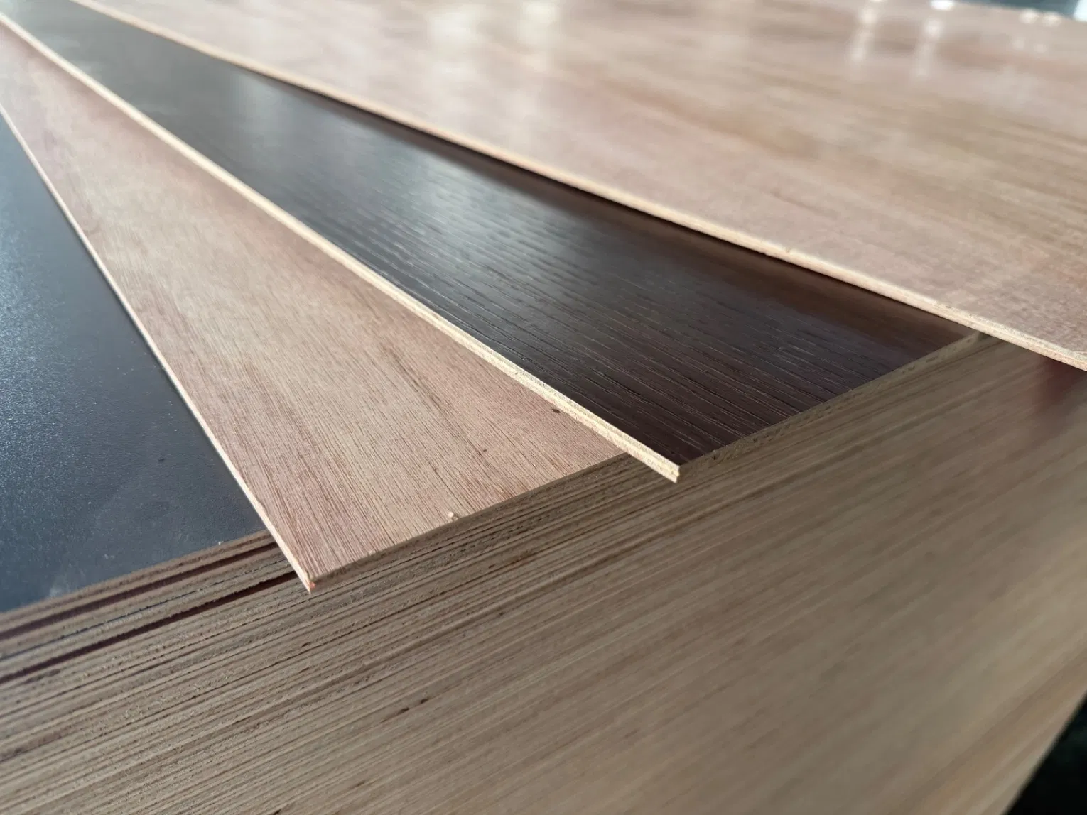 9mm Plywood Faced Melamine Paper/Wood Veneer/Pet/UV