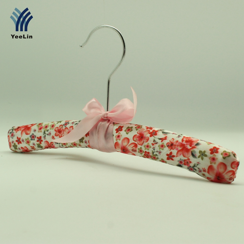 Satin Padded Clothes Hangers Flower Printed Clothes Hangers