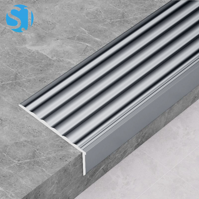 Heavy Duty Aluminum Stair Nosing Abrasive Anti-Slip Stair Edging for Schools Hospitals and Public Buildings