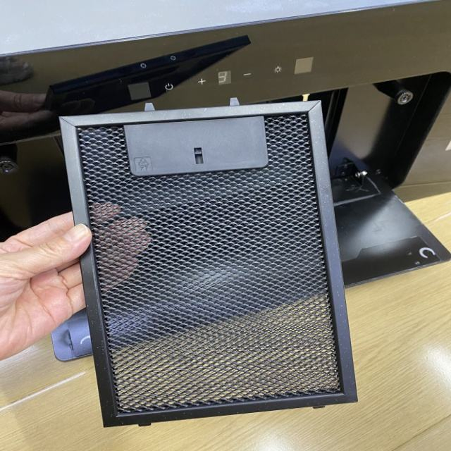 Sleek Stainless Steel Built-in Kitchen Range Hood for Modern Homes, Ensuring Powerful, Ultra-Quiet, and Effortless Ventilation Performance