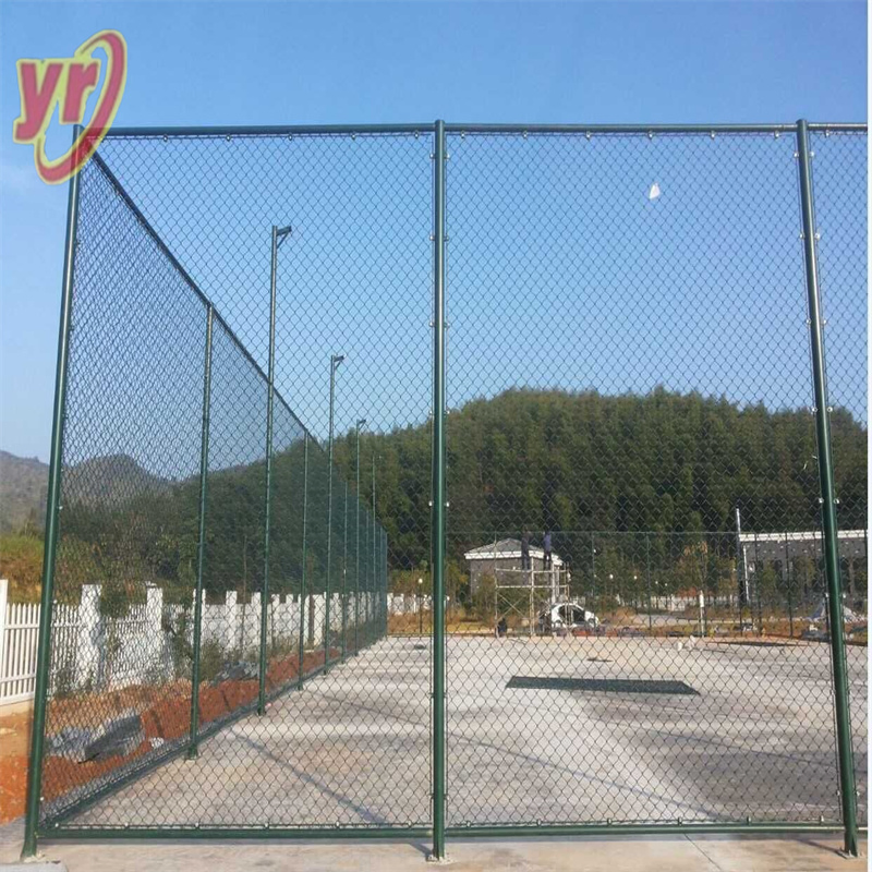 Durable Flexible Diamond Chain Link Stadium Fence China Trustworthy Factory