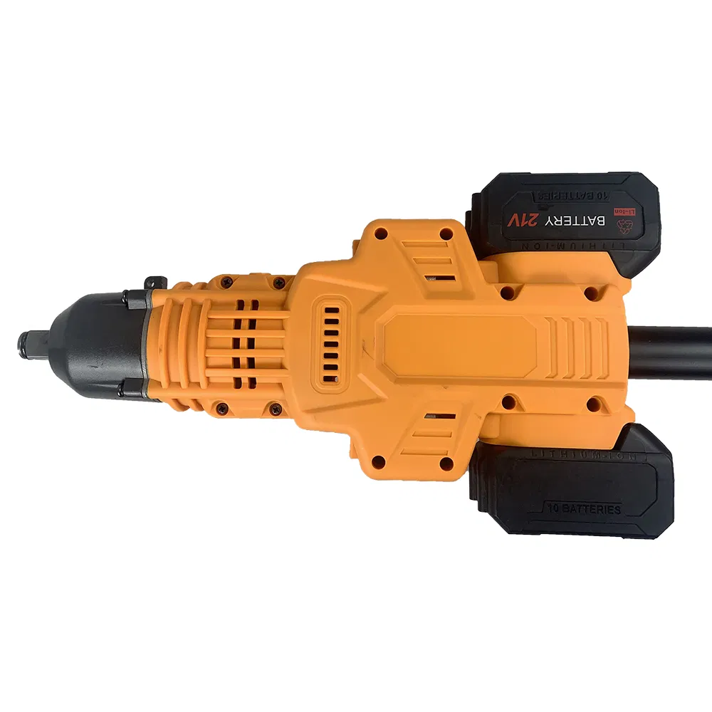 Аккумуляторный гайковерт для ремонта железнодорожных путей