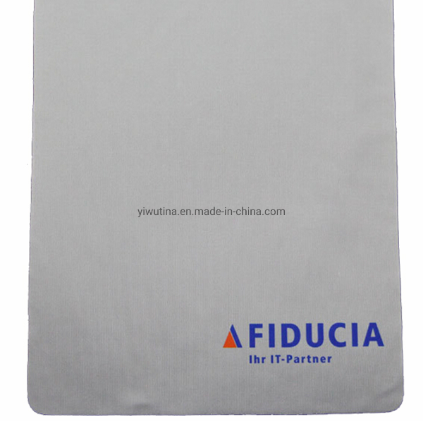 Well-Designed Polishing Jewelry Cleaning Microfiber Cloth with Silk-Screen Printing