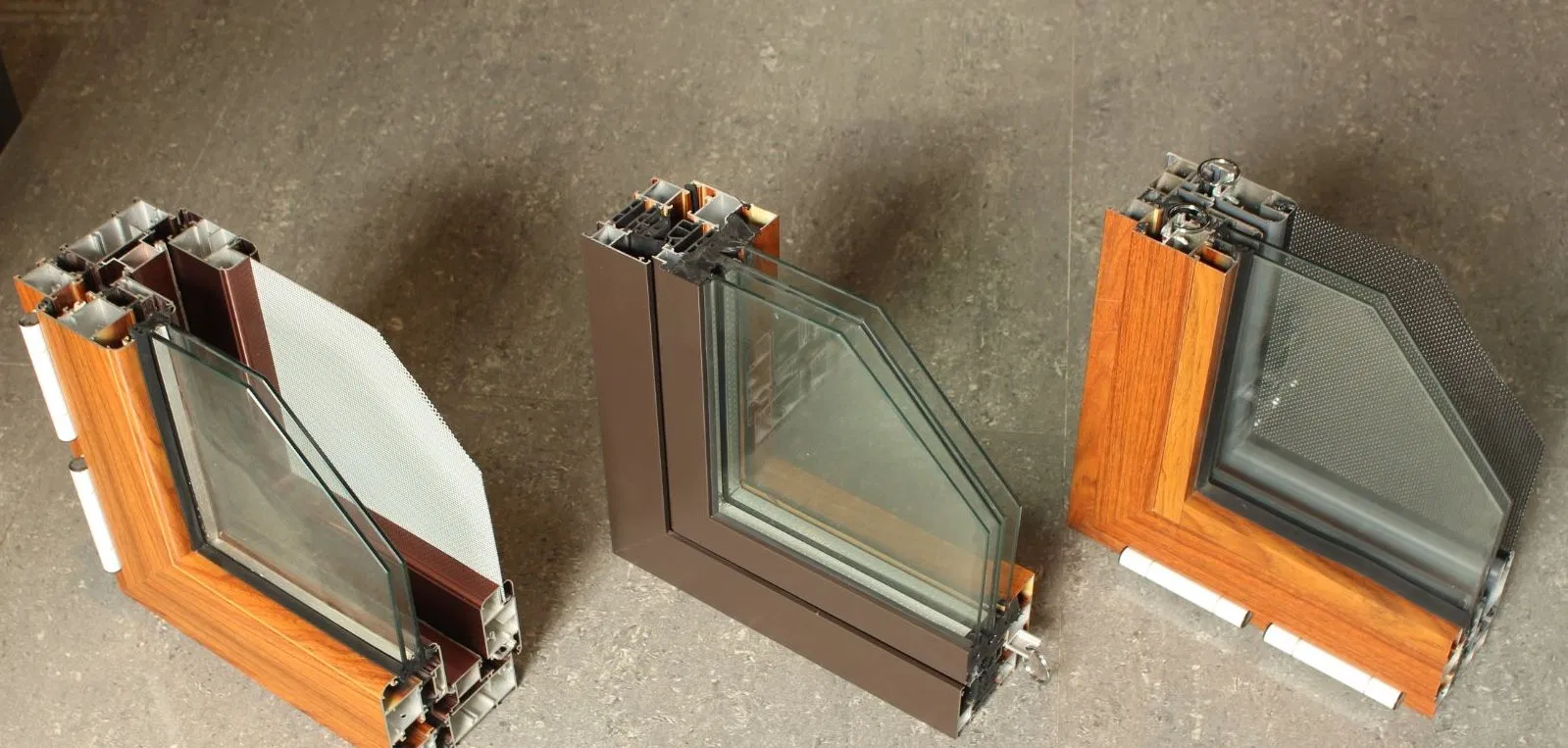 Алюминиевый профиль для окон и дверей 6063 с порошковым покрытием