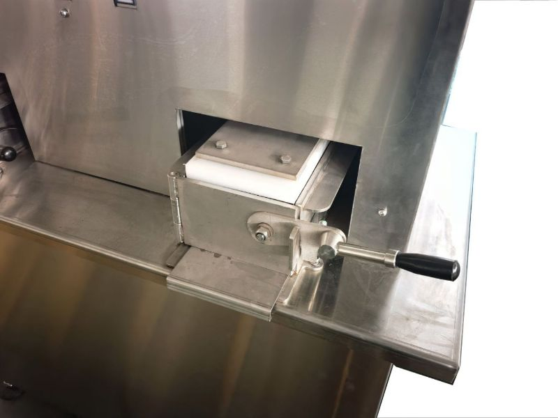 High Efficient Industrial Meat Press Machine Commercial Use