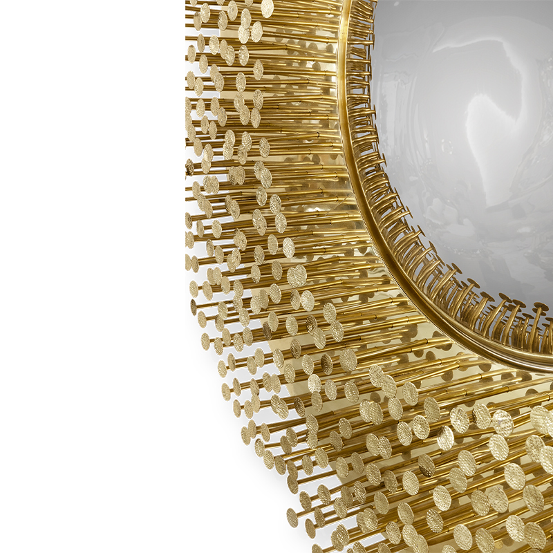 Modern Luxury Gold Toned Metal Disc Wall Mirror for Elegant Villa Living Room Decor