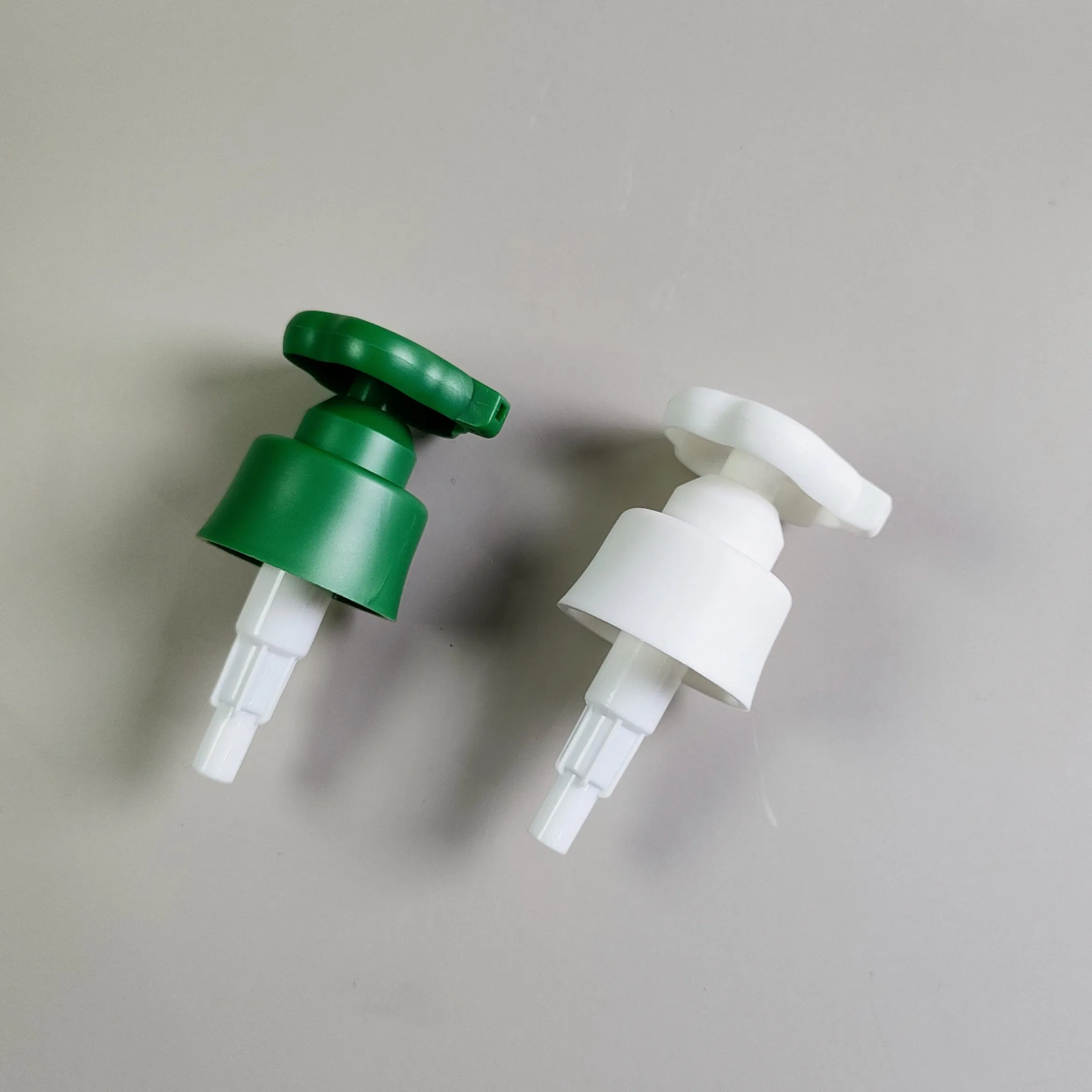 Supplier Custom Color 28/410 Double Wall Flower Shape Plastic Shampoo Liquid Cream Lotion Dispenser Pump
