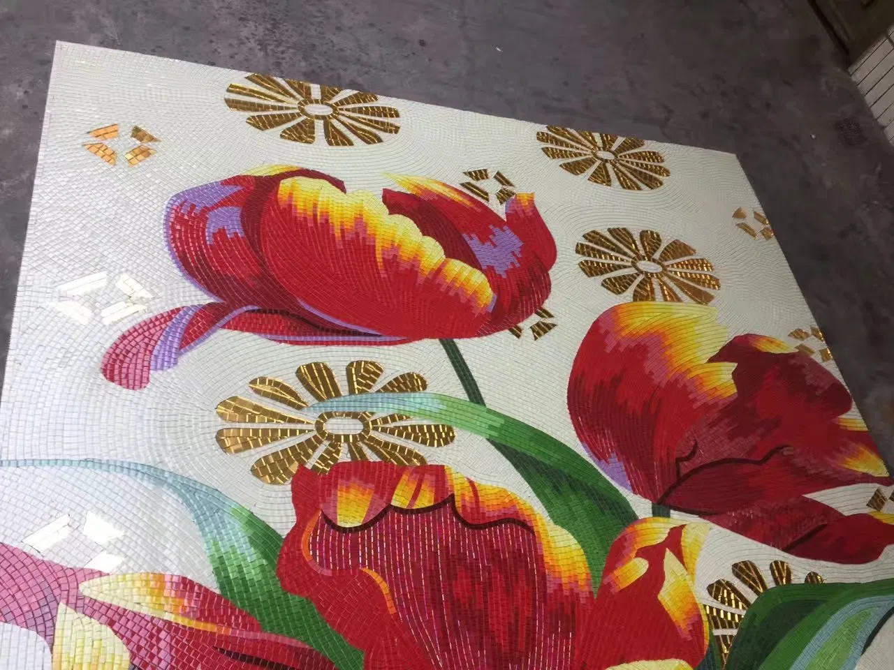 Luxury Living Room TV Wall Flower Art Crystal Glass Mosaic