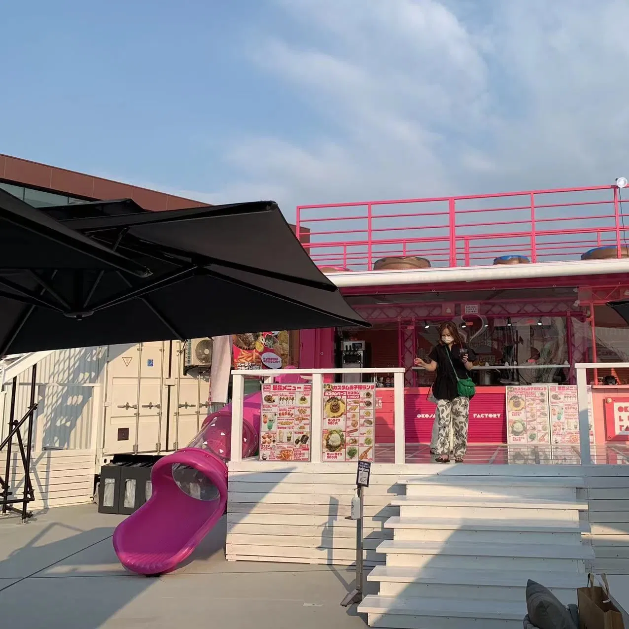 Prefabricated Modern Colorful 20FT Coffee Bar/Shop for Sale