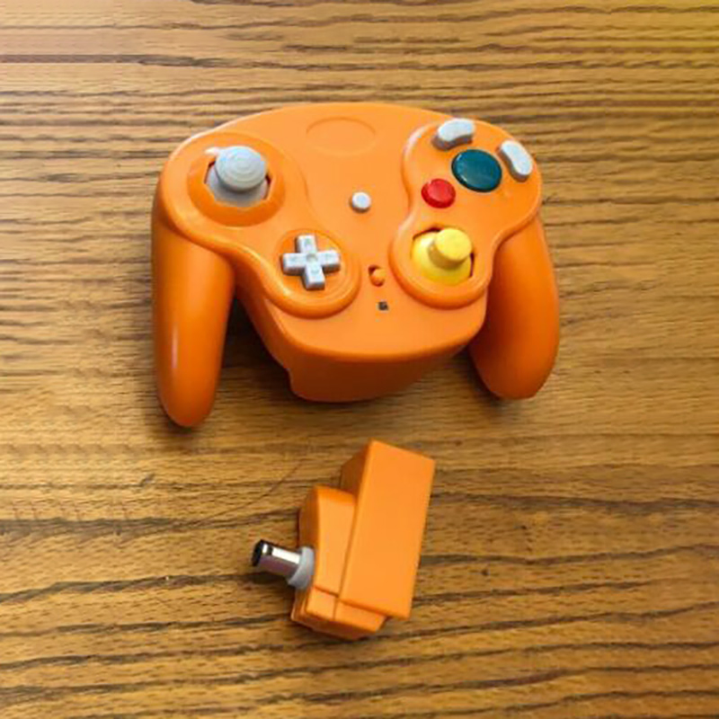 Беспроводной джойстик 2.4 ГГц для Wii и GameCube