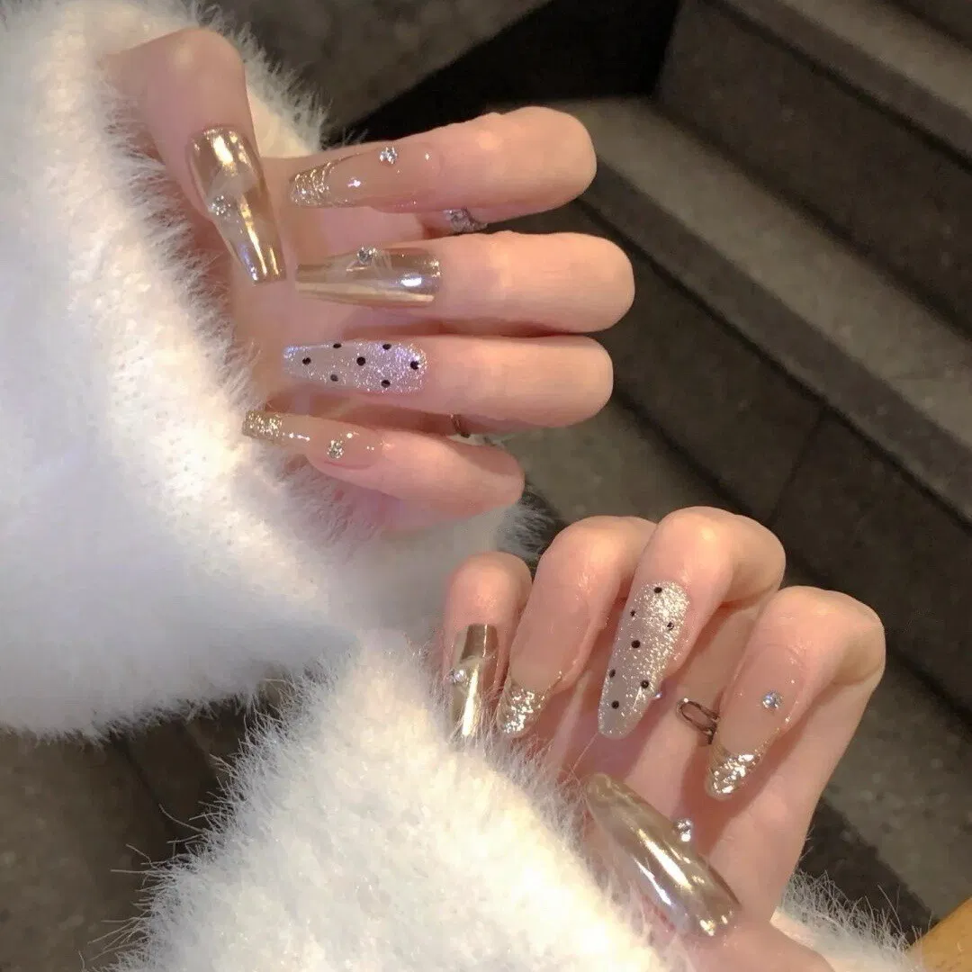 Handmade Polka DOT Cat Eyes Press on Nails