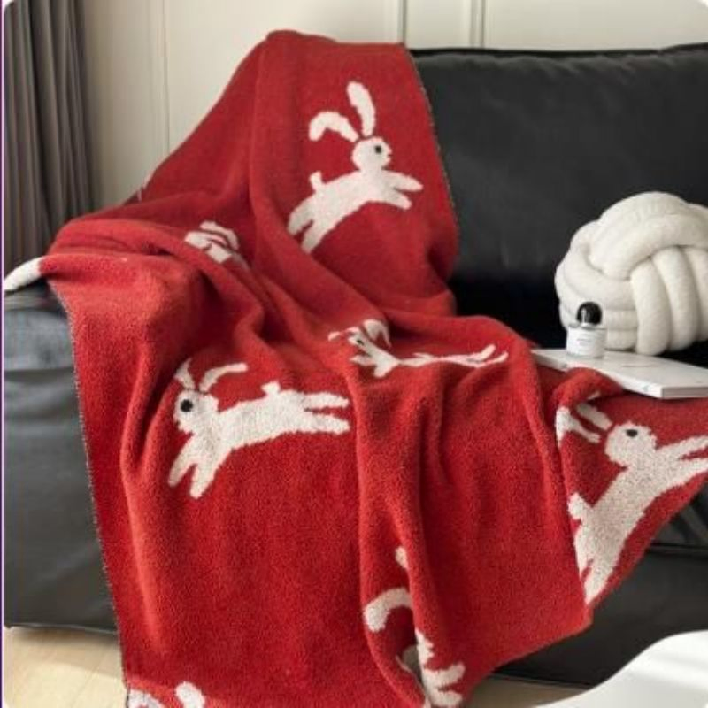 High-Quality Red Printed Flannel Raschel Bedding 1 PCS Home Textiles Soft Single Coverlets Premium Comforter Warm Bedspread Bed Cover Travel Home Blanket