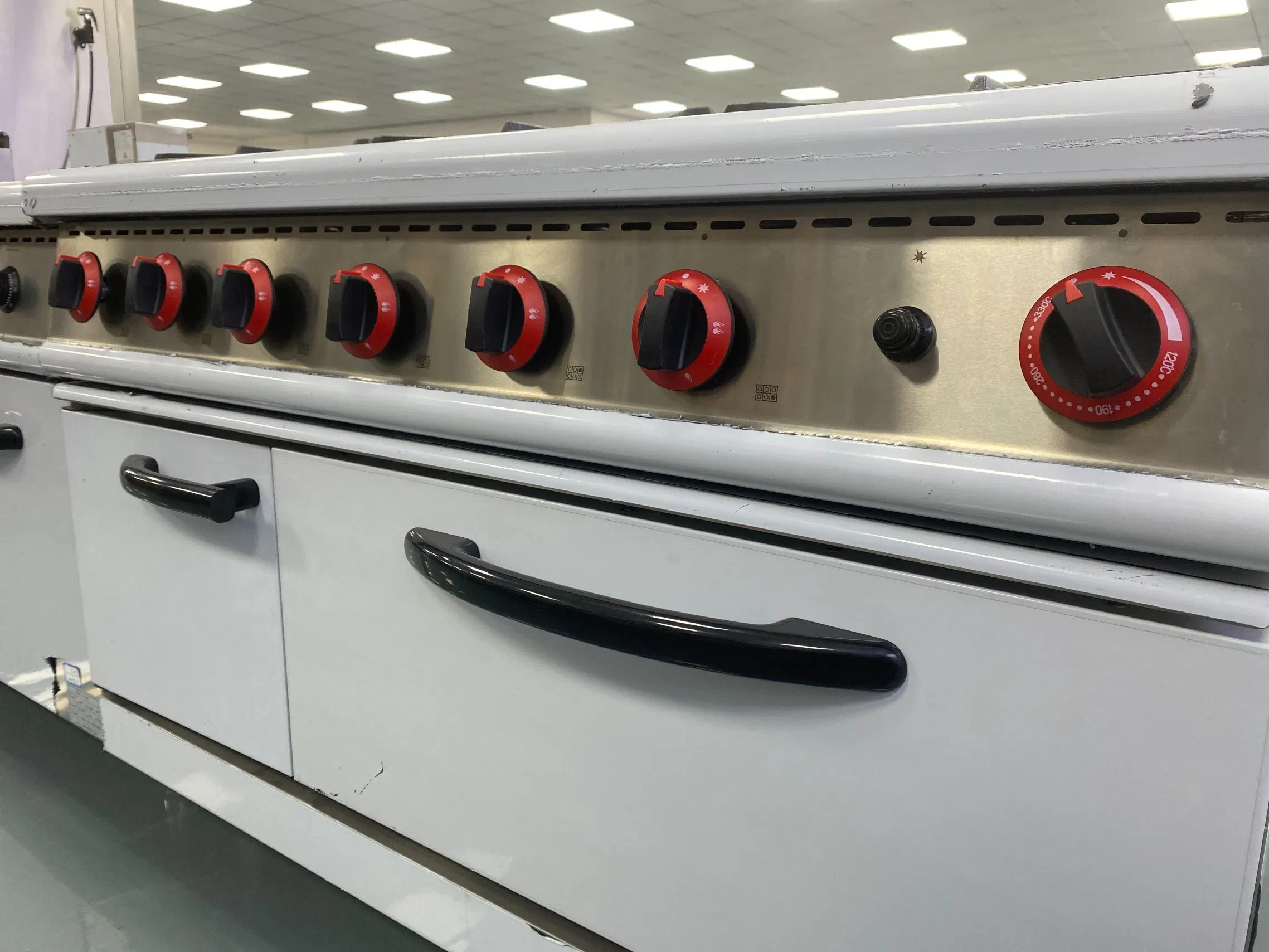 Commercial Premium 6 Burner Gas Range with Oven & Storage Cabinet