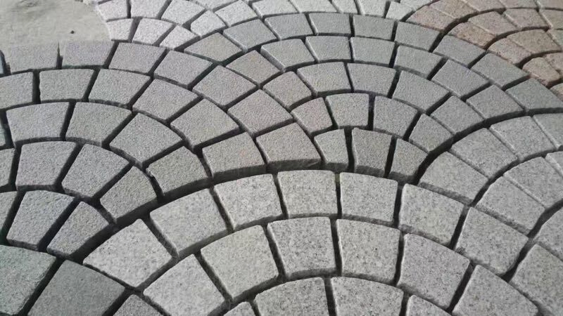 High Quality Gray/Black/Gold/Rusty Slate Paving Stone Flagstone with Net