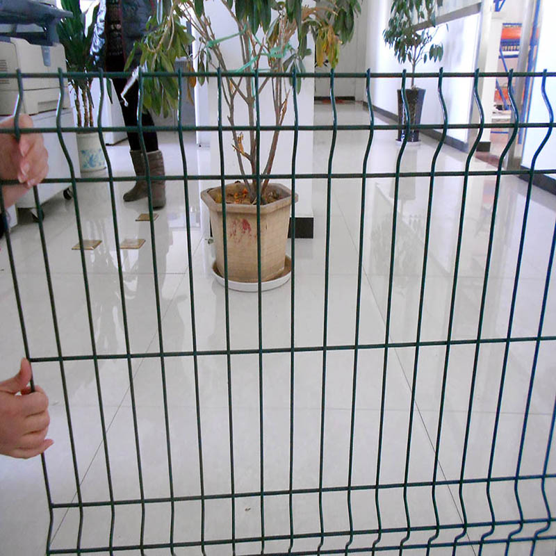 3D Curvy PVC Metal Welded Wire Mesh Panel Fence/Fecning