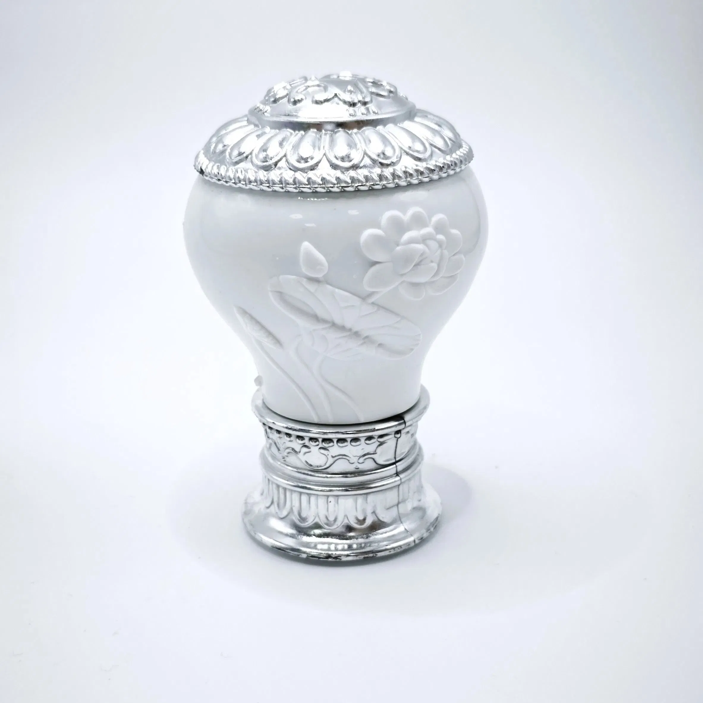 Fashionable Curtain Rod Ends with Crystal Accents