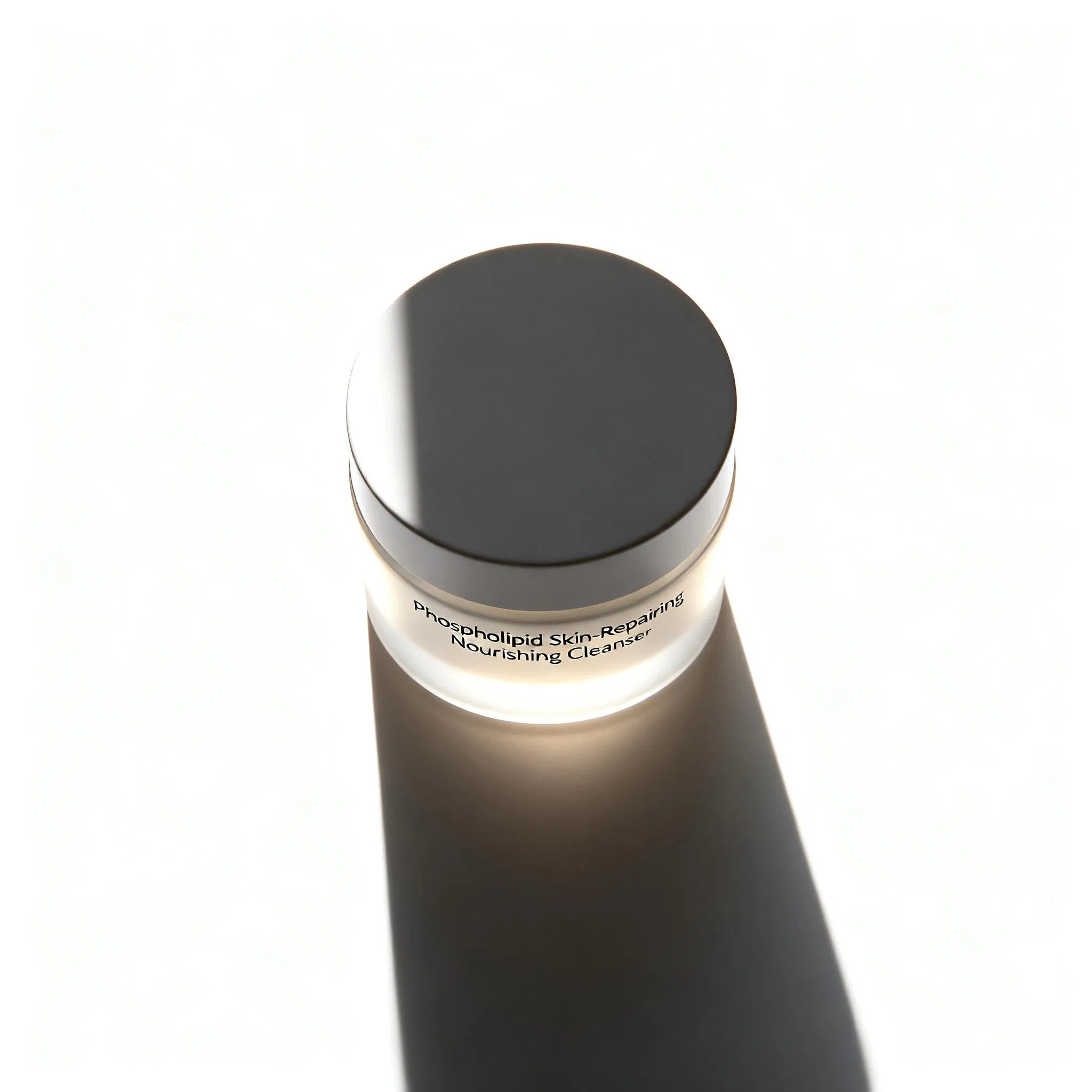 Professional Grade Detoxifying and Calming Face Cleanser with Moringa Seed Oil and Bisabolol for Clinic-Level Results