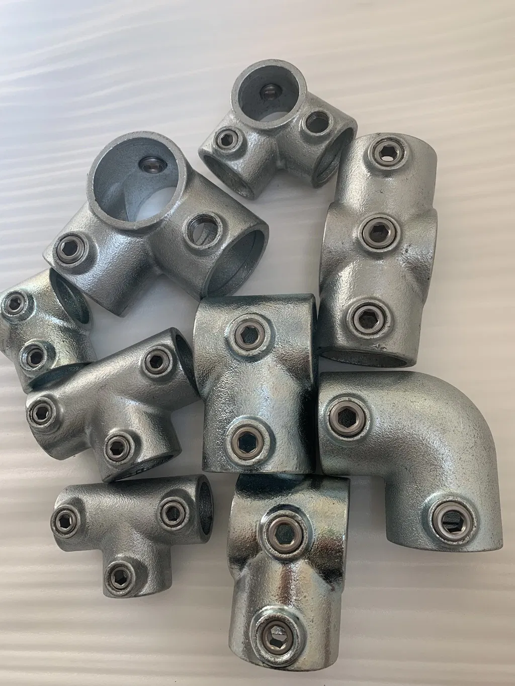 Galvanized Malleable Iron Key Tube Clamps