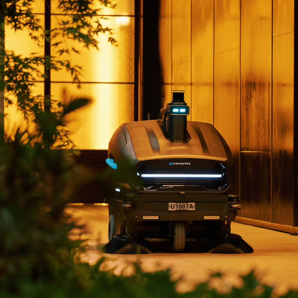 Hot Sale Self-Cleaning Commercial Cleaning Robot Smart Outside Cleaning Solutions Ride-on Sweeper