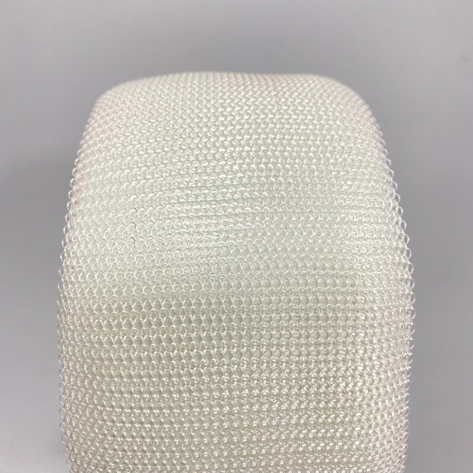 Durable Elastic Fiberglass Tape for Enhanced Surface Protection