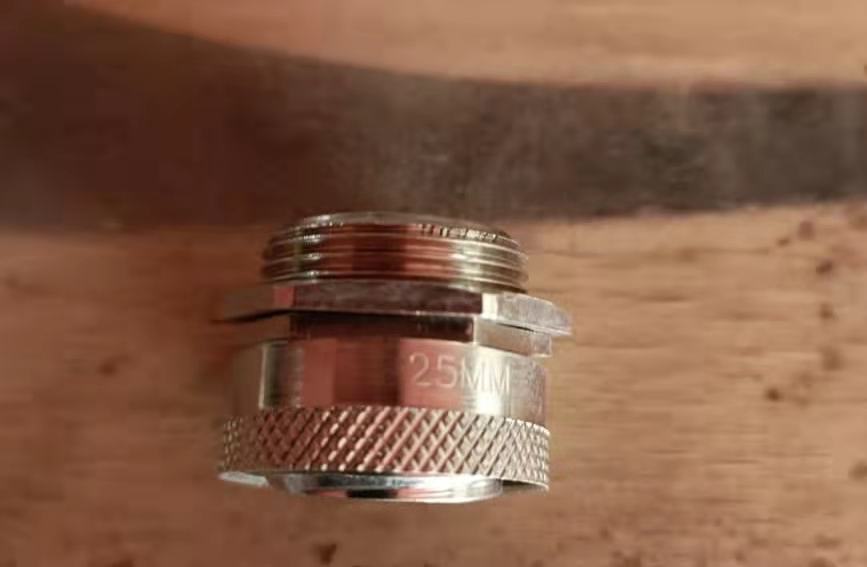 BS4568 20mm 25mm 32mm Brass Thread Fittings Short Male Bush