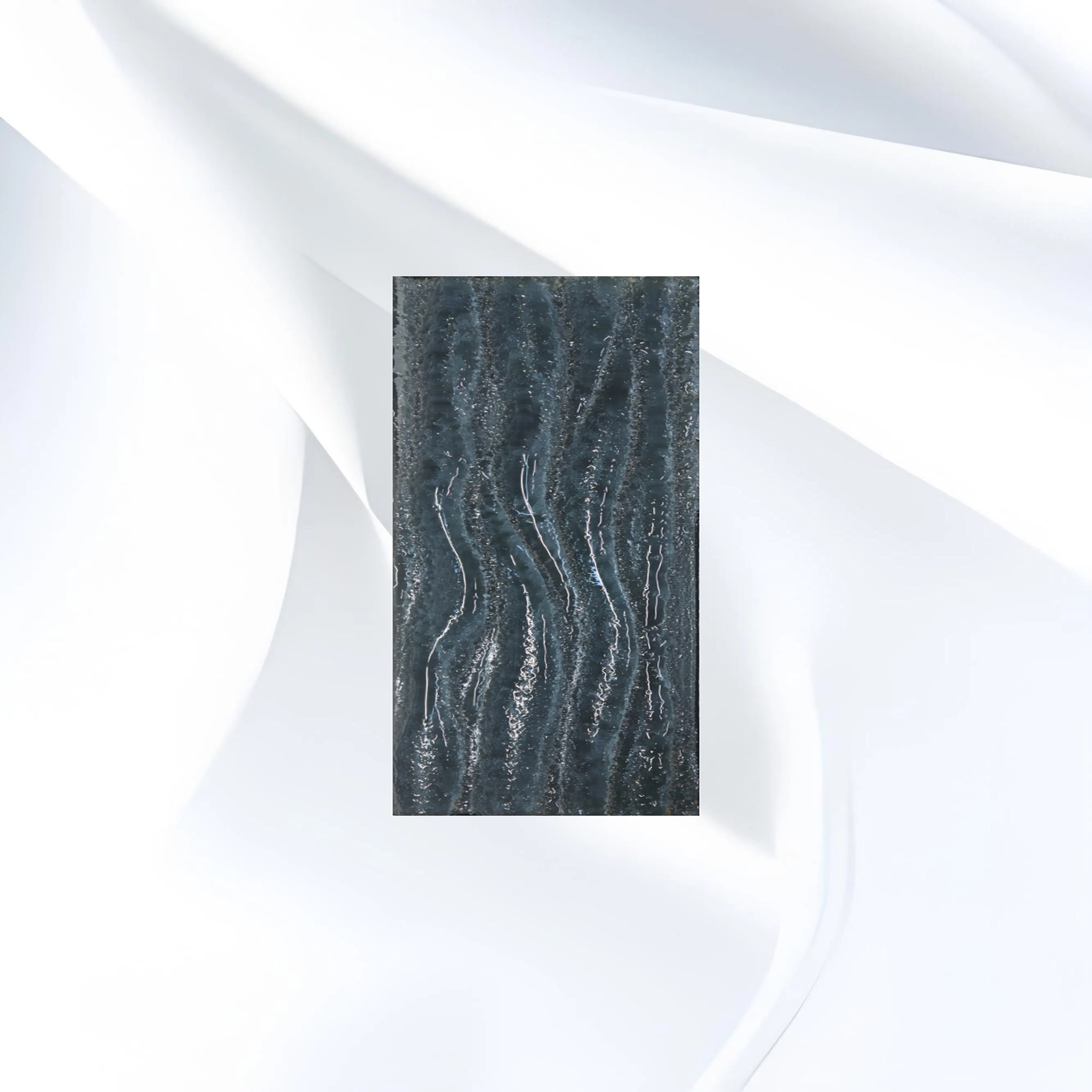 Unique Fused Glass Jewelry Creations for Elegant Fashion Statements