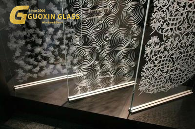 Premium Curved LED Laser Carved Glass for 3D Optical Displays