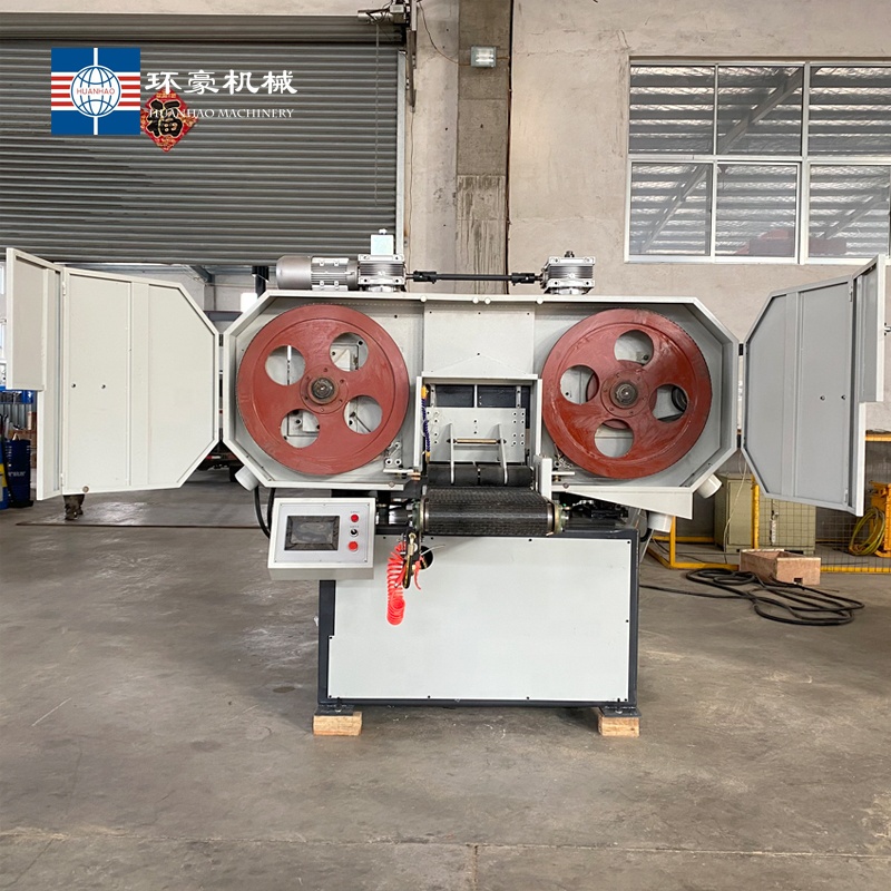 Ленточная пила горизонтальная с ЧПУ автоматическая