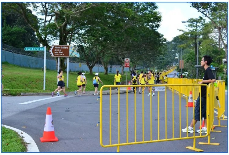 Portable Crowd Control Barrier with Easy Setup and Storage