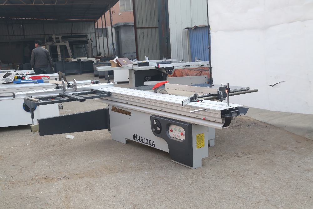 Станок ленточнопильный по дереву