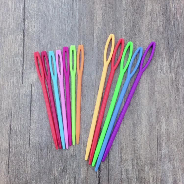 Plastic Sewing Needles Knitting Crochet Hooks Lacing Wool Yarn Sweater Weaving Tools