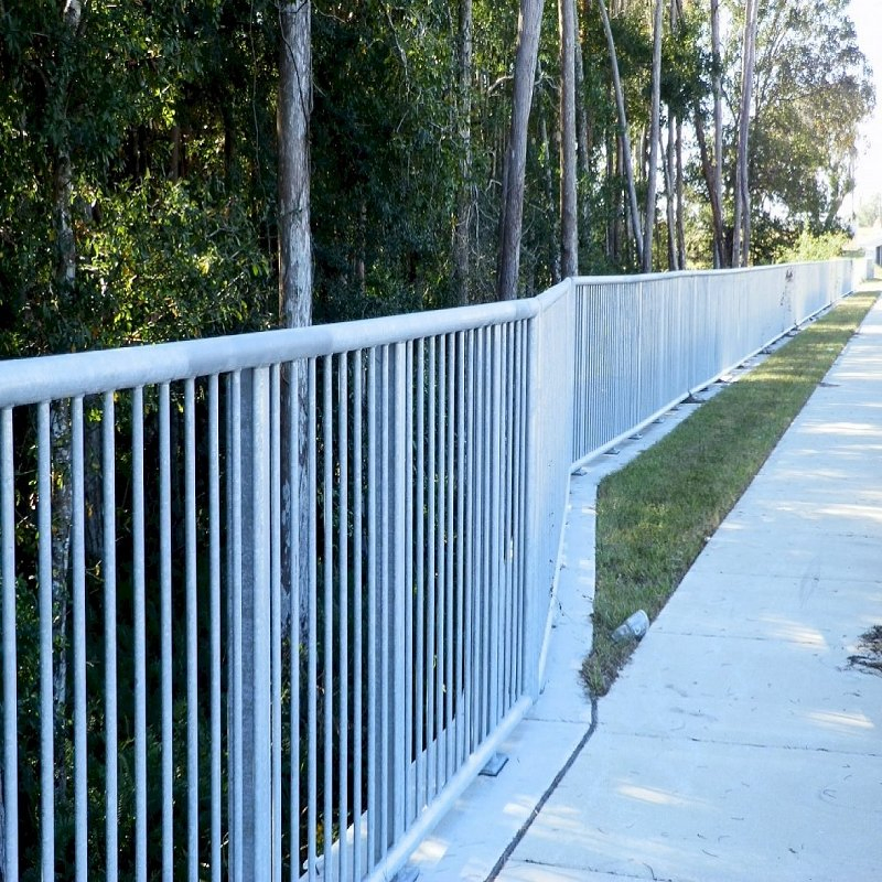 Fangxin on Sale Wholesale Steel T Post Temporary Fence Balcony Fence Pool Fence Star Picket Guardrail