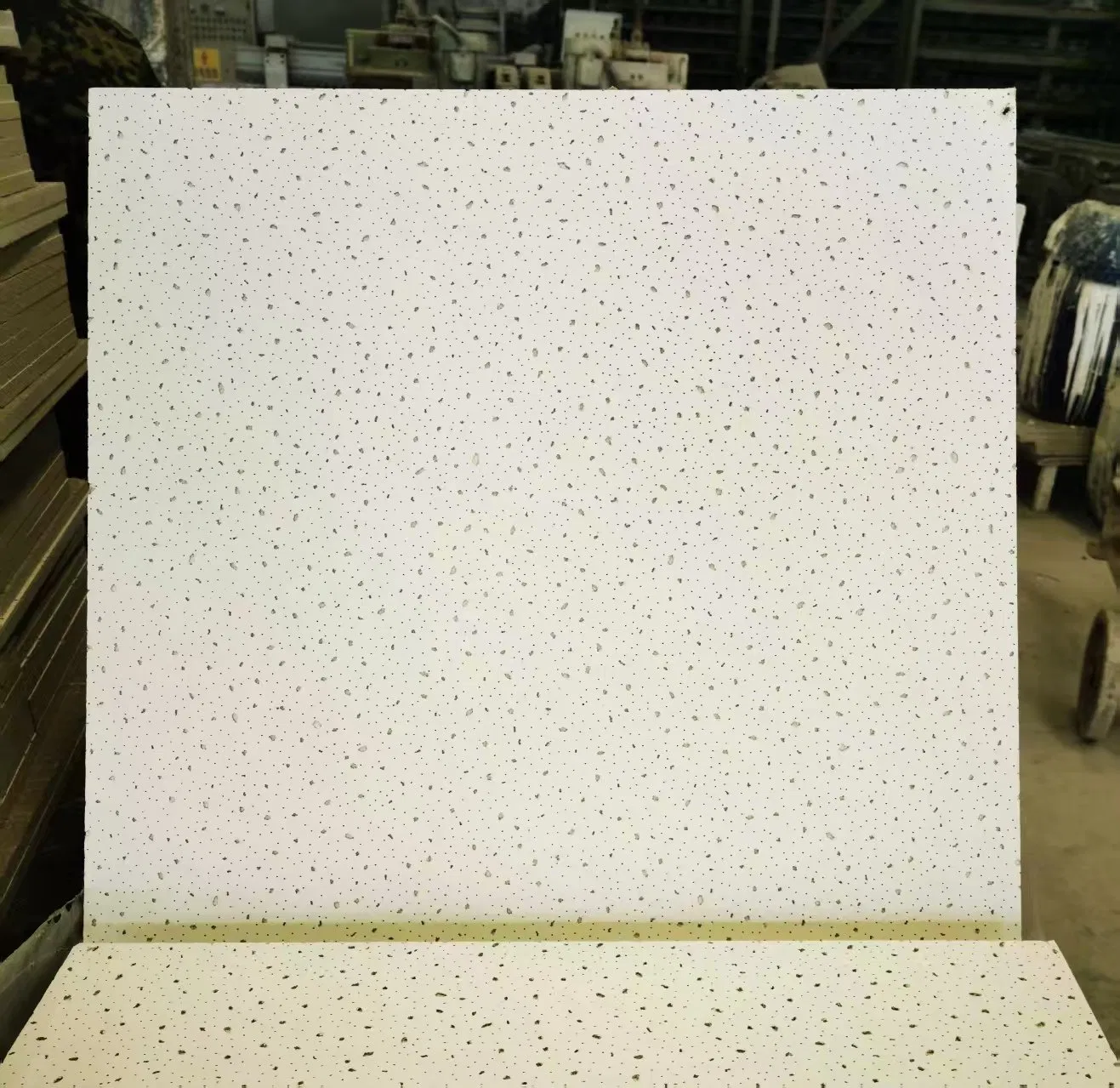 High-Performance A2 Class Rh90 Mineral Wool Ceiling Panels