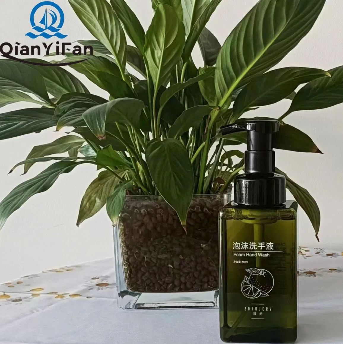 Plant Essential Oil Moisturizing Cleaning Hand Sanitizer Free of Silicone and Parabens