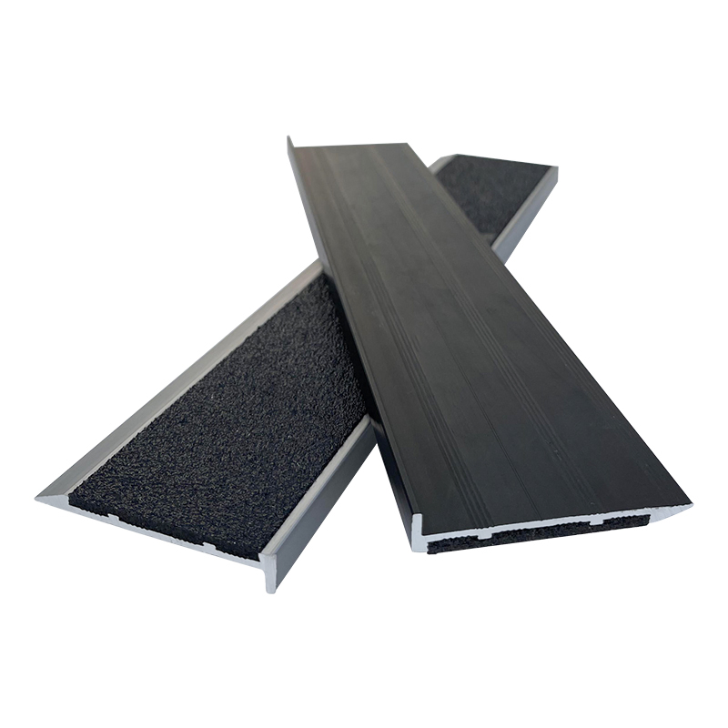 Non Slip Stair Nosing Anodised Aluminum Stair Edging Nosing Carborundum Stair Nosing Strip Anti Slip Nosing Strips