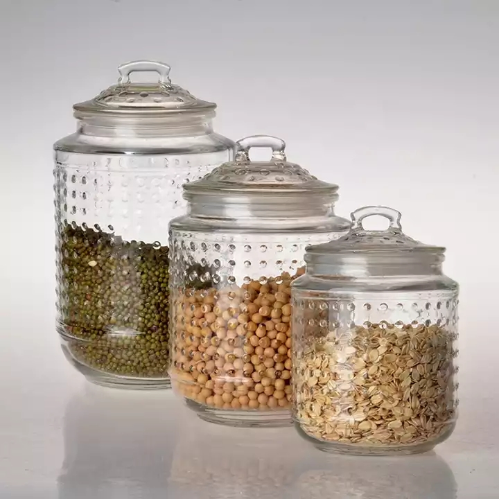 Большая стеклянная банка для хранения продуктов с крышкой