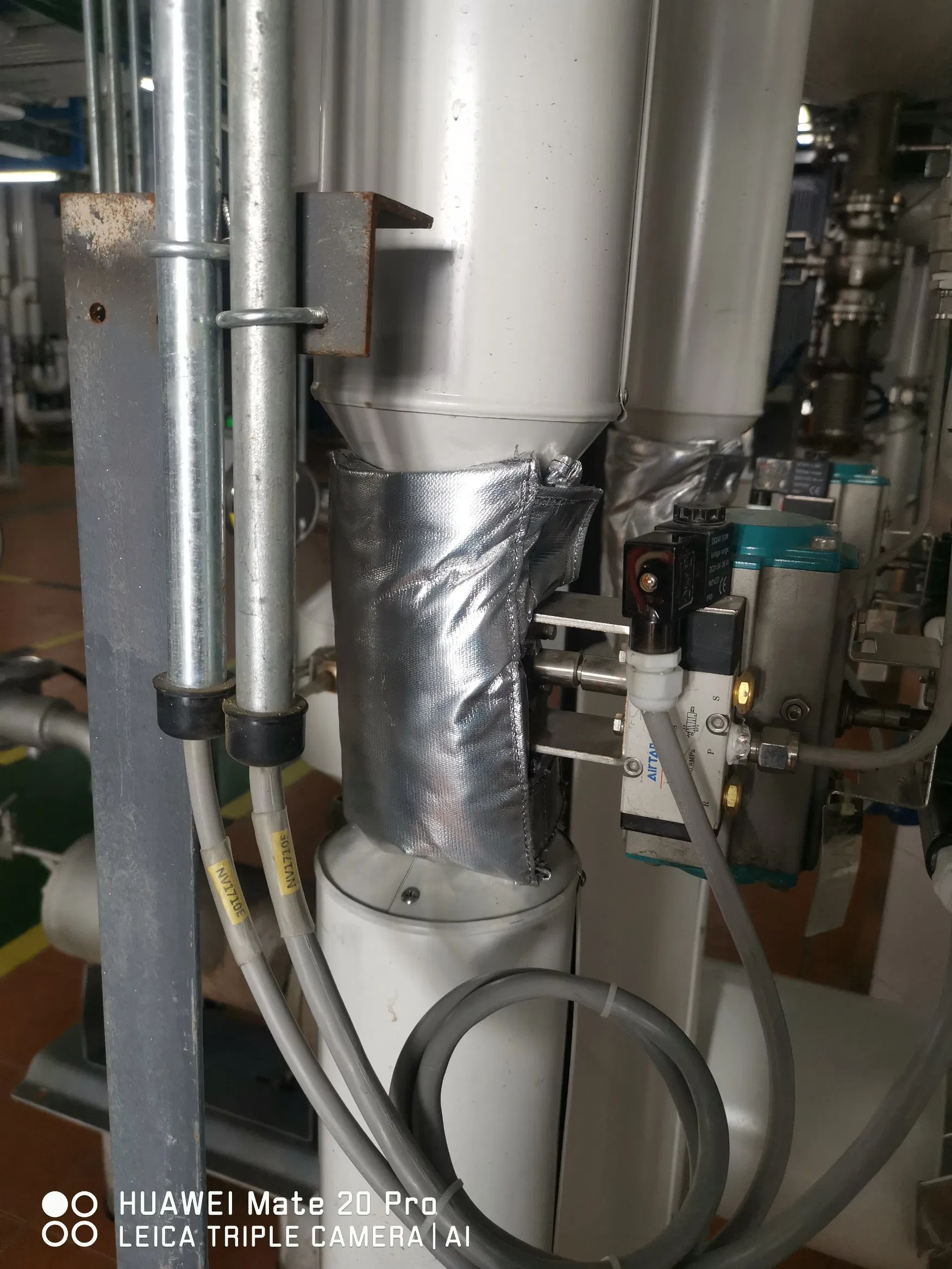 Removable Thermal Insulation Jacket for Pneumatic Valve