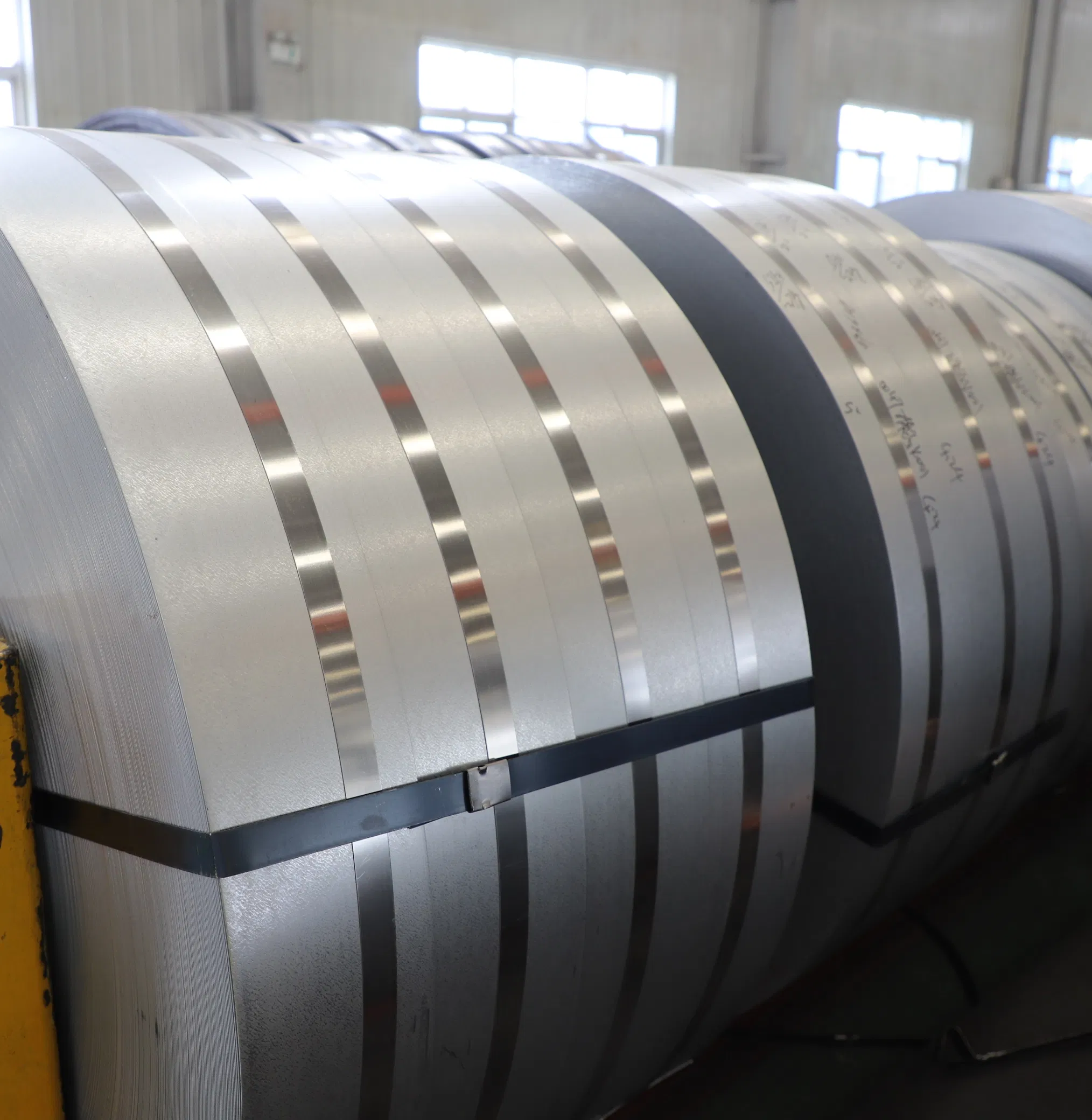 Robust Galvanized Steel Applications Heavy-Duty Gi Coated Steel Coil