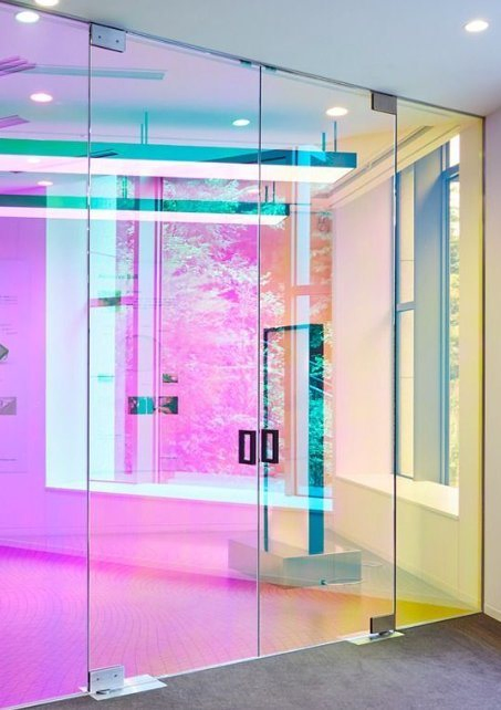 10mm Clear Float Shower Door Tempered Glass with 2 Cutouts and Holes