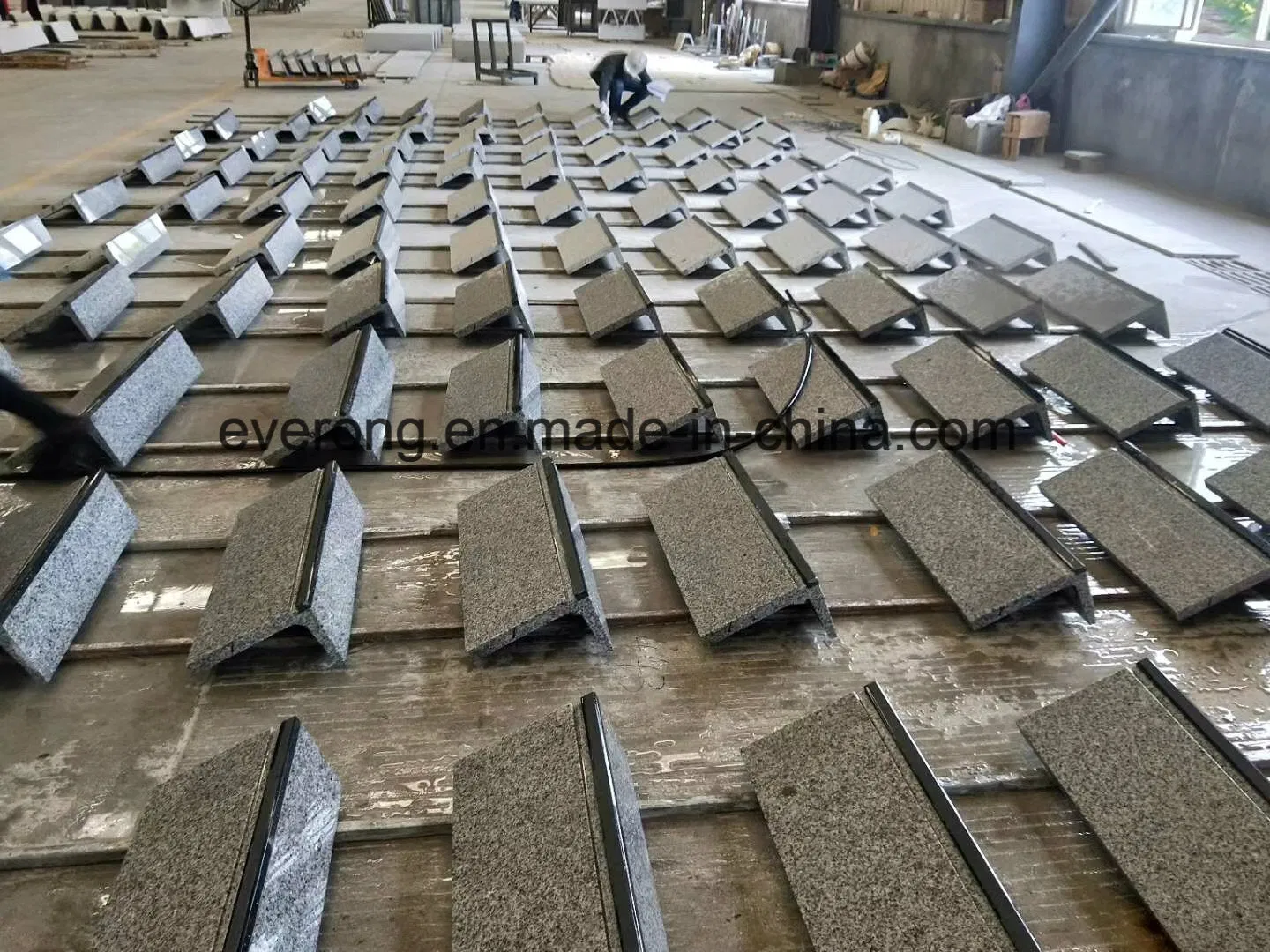 G684 Black Basalt Stone Stairs/Steps/Tread with Flamed&Polised Surface