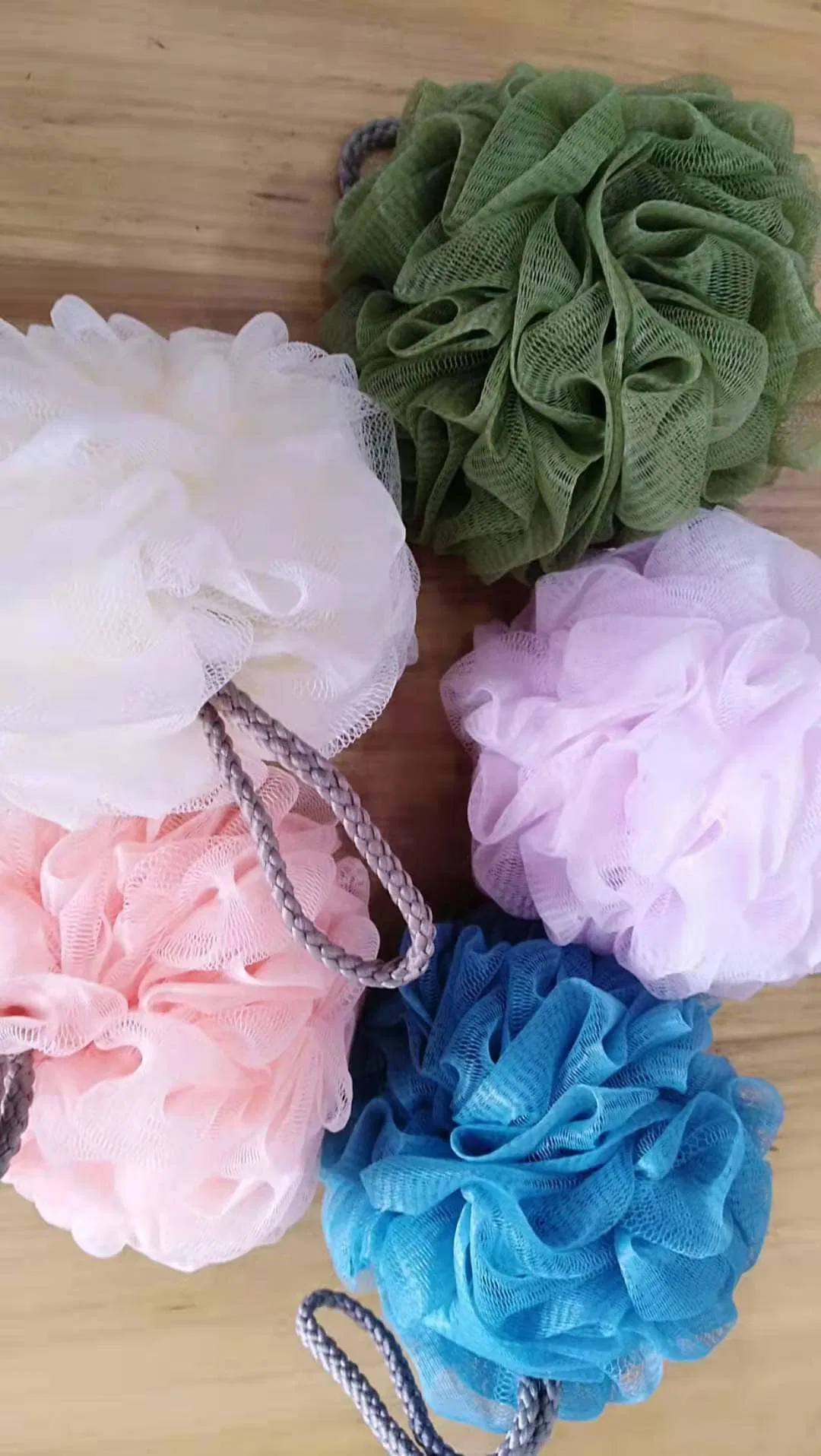 High Quality Shower Puff Rolls Material PP Nets Flower