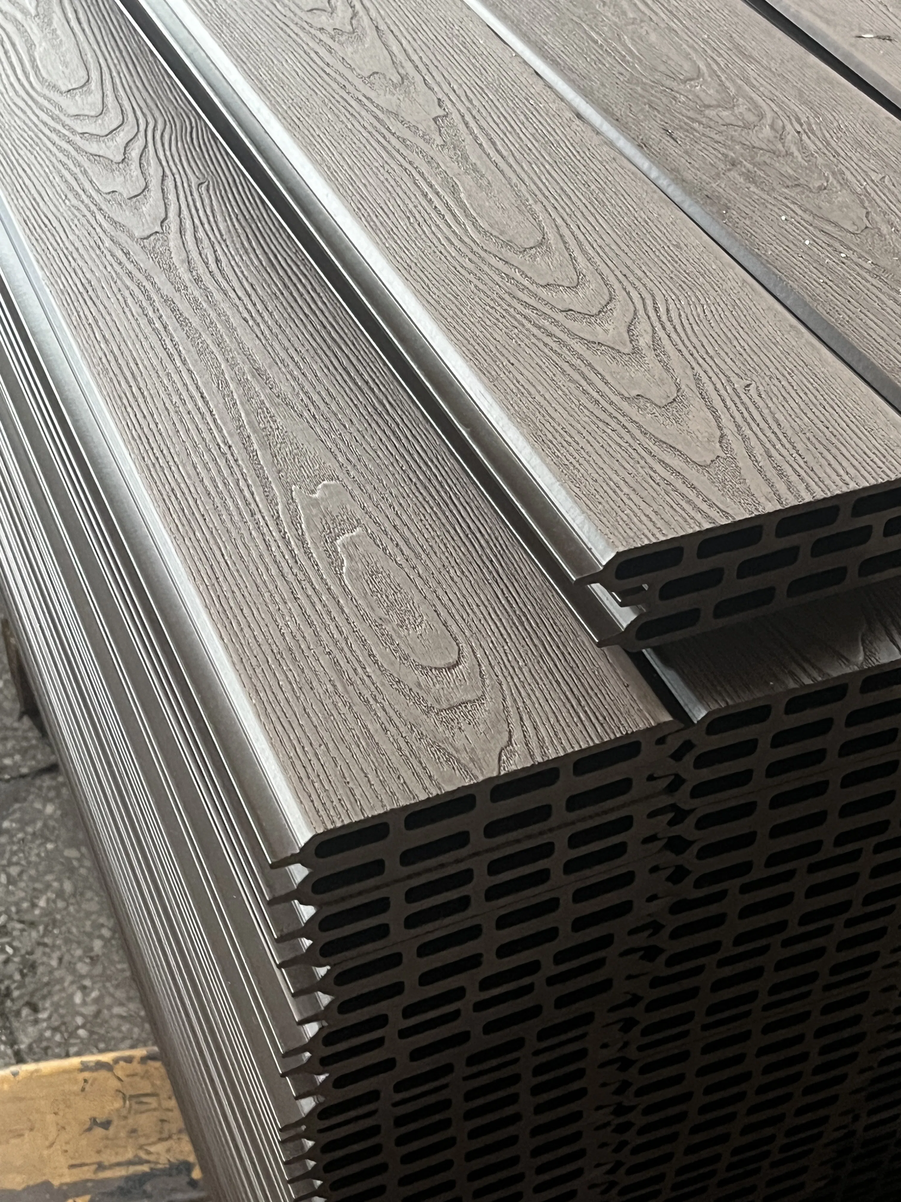 Chic Outdoor Decoration Wood Composite Fencing Panel WPC Garden Fence