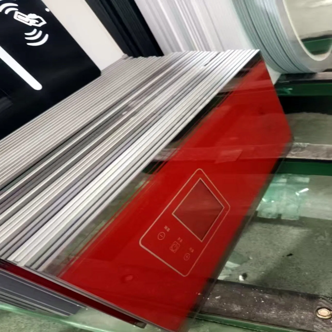 4mm Customized Colored Tempered Glass for Kitchen Appliance