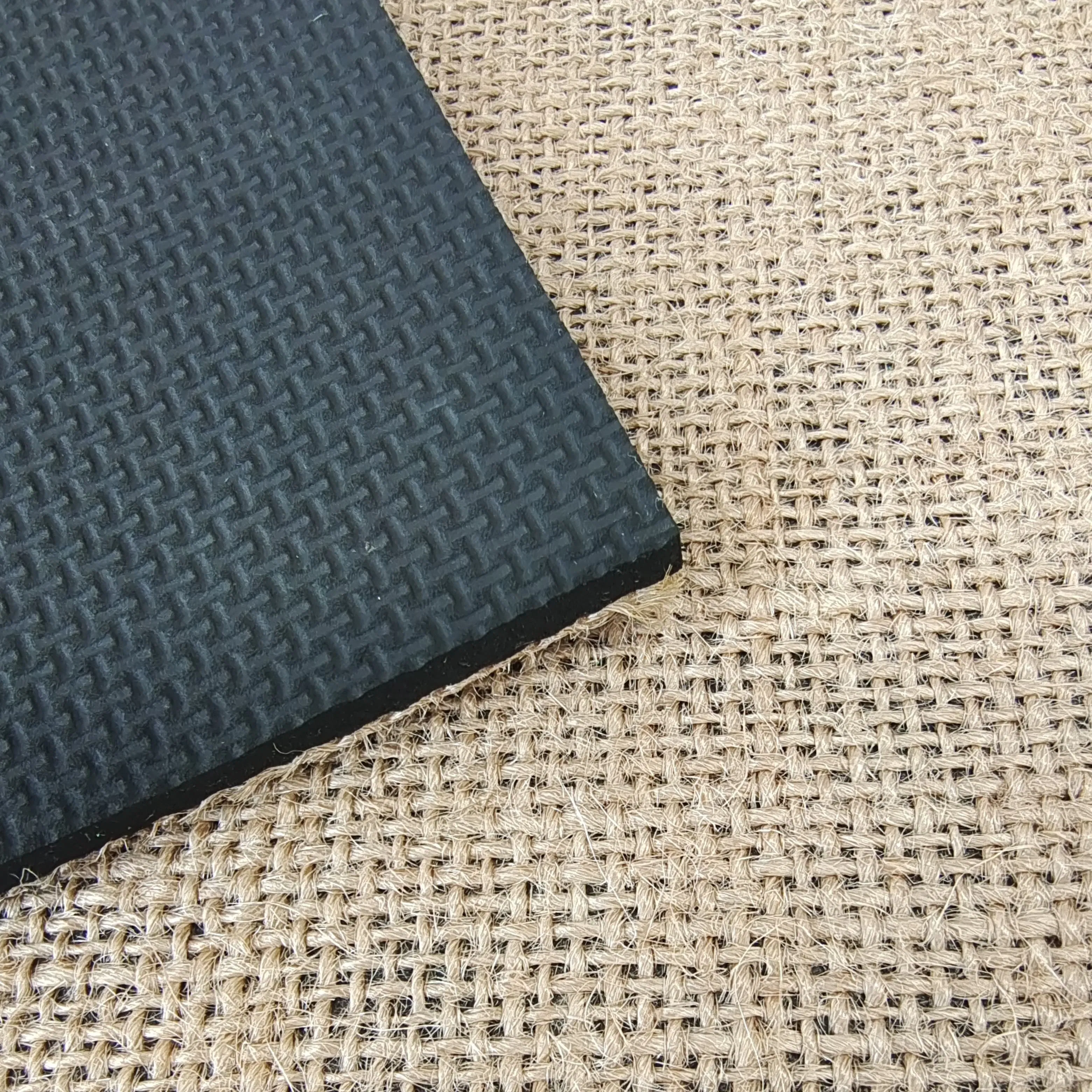Wholesale Rectangle Waterproof Rubber Jute Placemats Classic Style Reusable Burlap Design Ready to Ship
