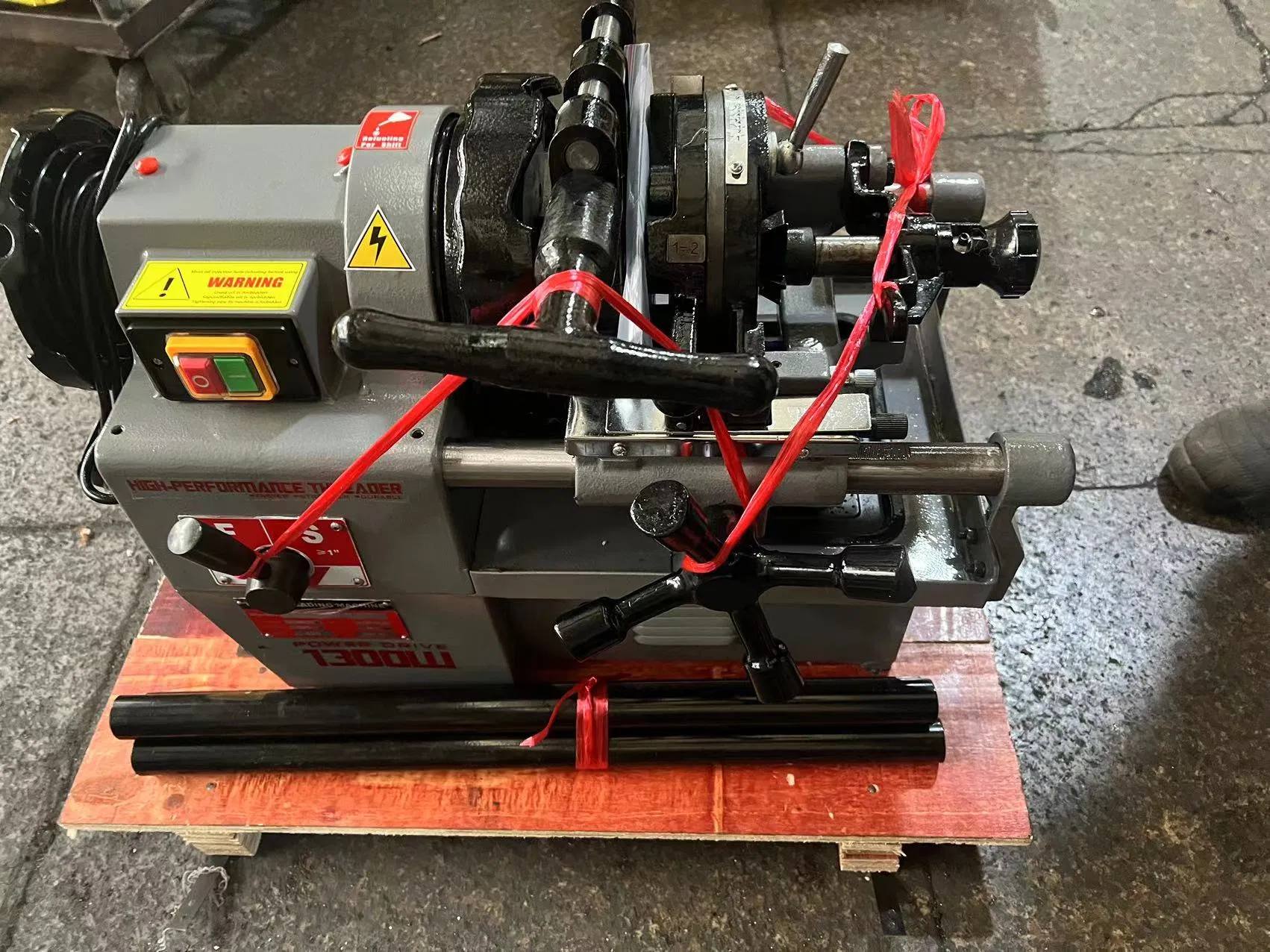 Stainless Steel Pipe Threader Machine 1/2" to 2"
