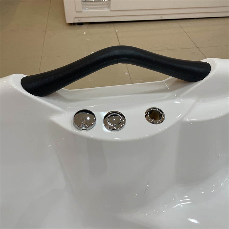 Большая угловая гидромассажная ванна Balboa