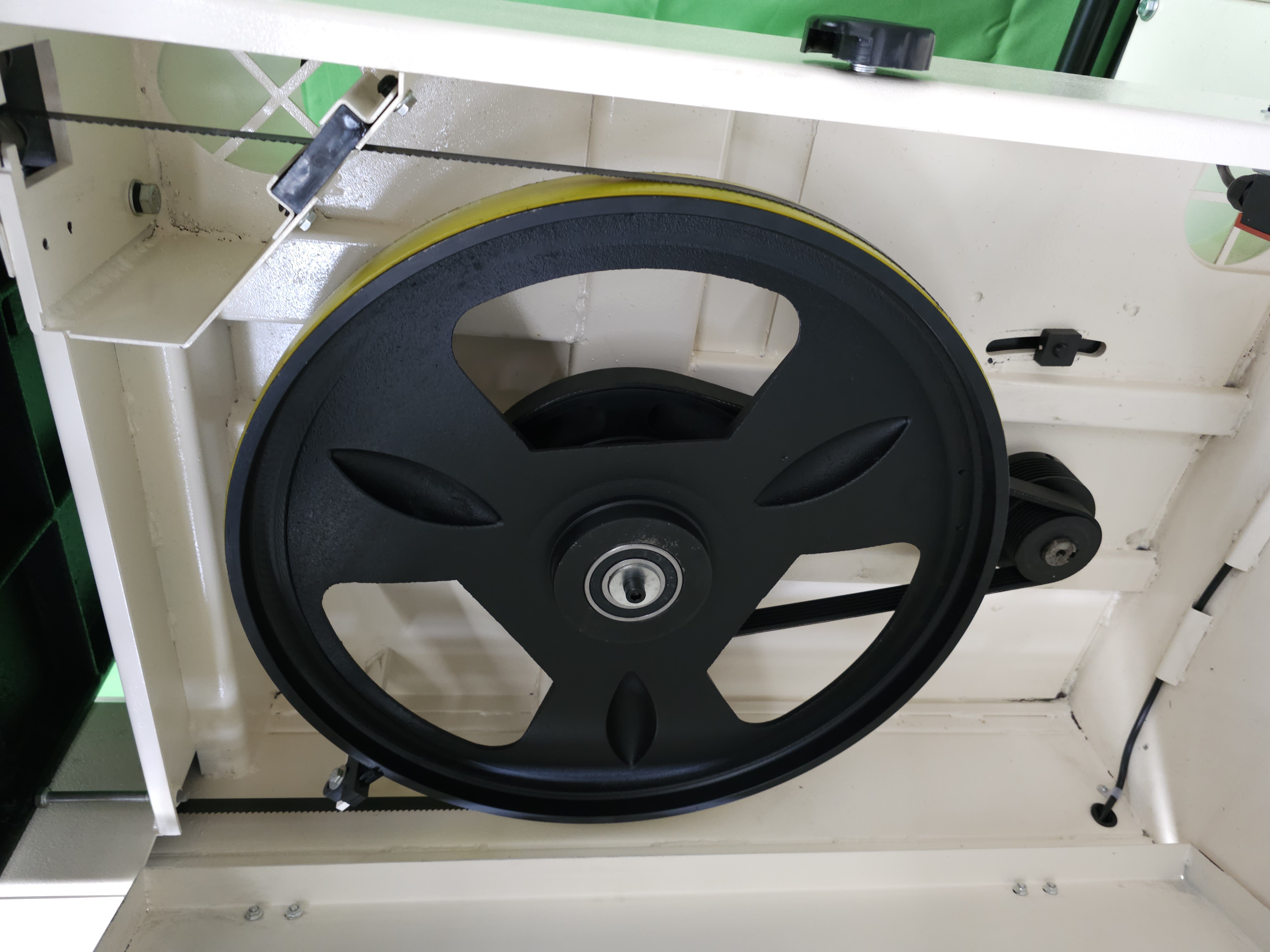 Станок ленточнопильный 46 см STR W0801